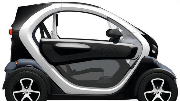 Due auto elettriche per raggiungere la frontiera “Smart”