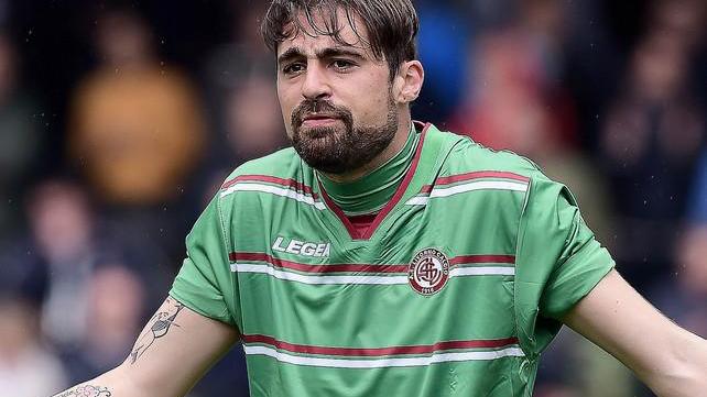LA PAPERISSIMA DIVENTA SIMBOLO DEL KO DI LIVORNO