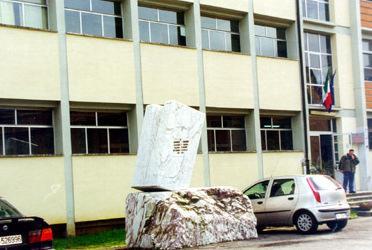 Due indirizzi che guardano all’occupazione
