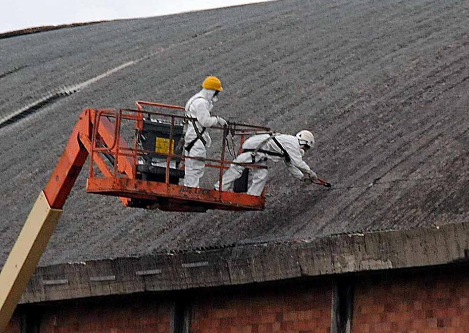 «Morti di cancro altri cinque ex compagni di lavoro» 