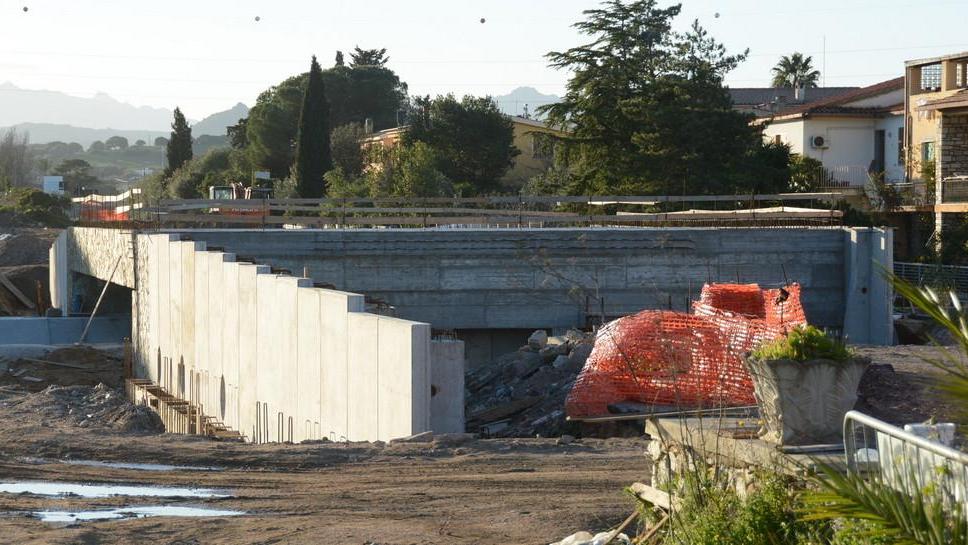 Ponte di Isticadeddu, si allungano i tempi