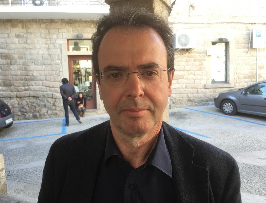 Balata boccia la giunta: «In arrivo nuove tasse» 
