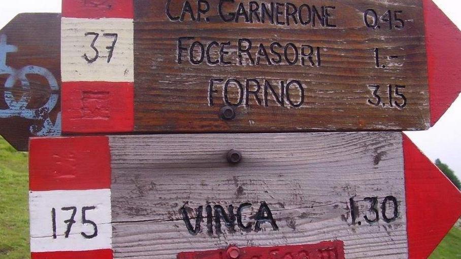 Quel biglietto che porta a una parrocchia di Pisa