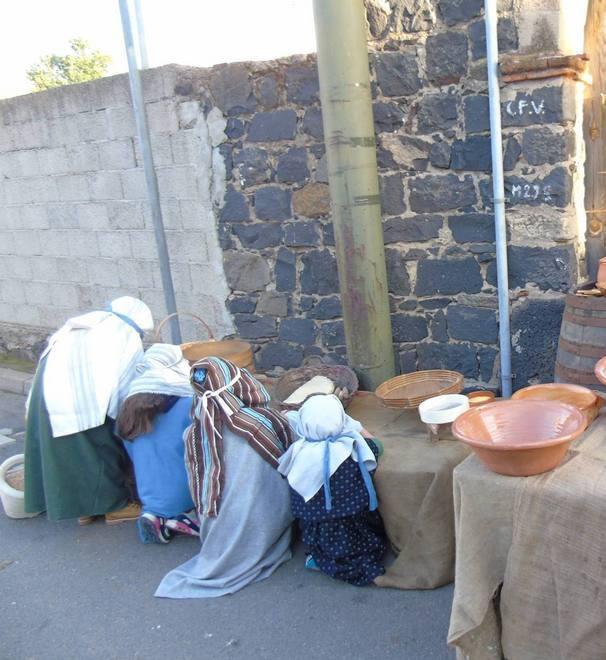 La tradizione va in piazza ritorna il presepe vivente