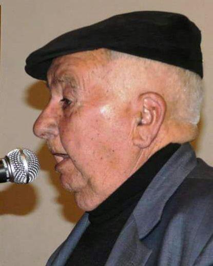 Lutto per la poesia estemporanea: è morto il poeta improvvisatore Juannantoni Carta 