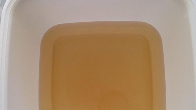Acqua gialla, resta l’emergenza