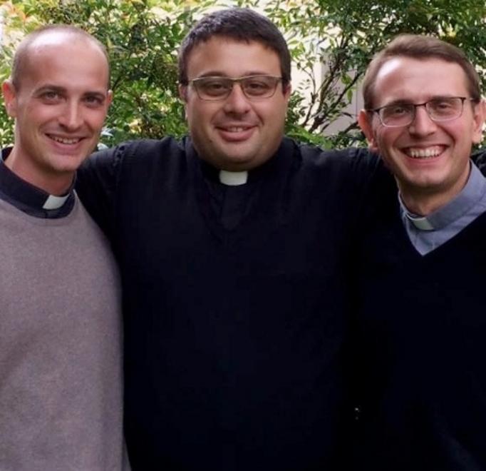 Il vescovo Cavina domani ordina tre nuovi sacerdoti 