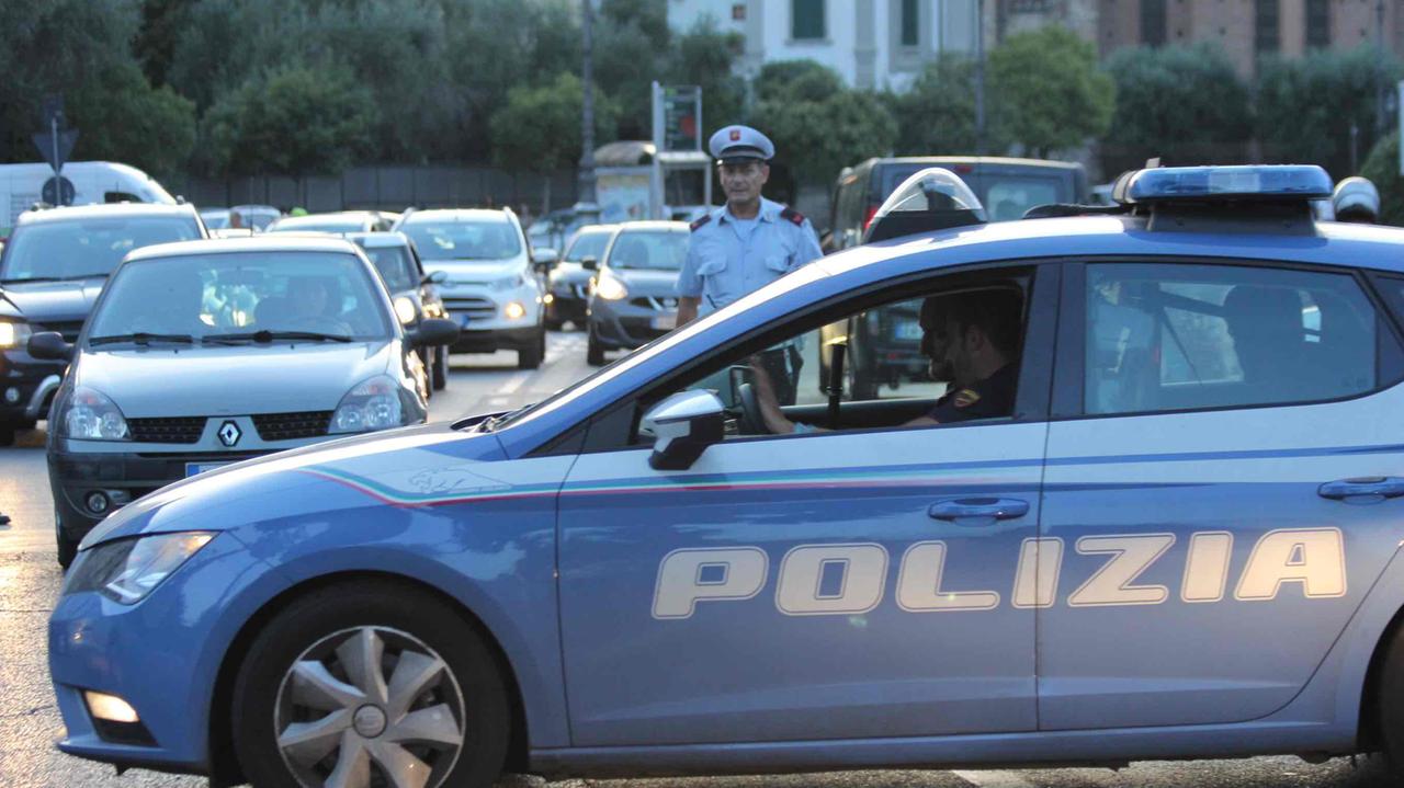 Un' auto della Volante