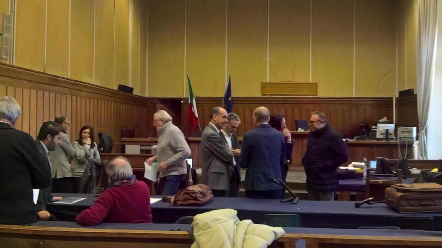 Scontro al processo Untouchables: «Contro Evangelisti prove raccolte aggirando le leggi»
