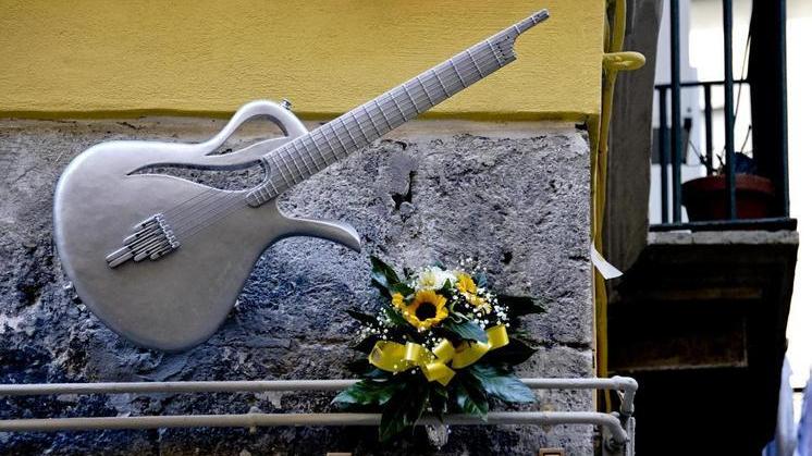 Pino Daniele, così lo ricorda la sua Napoli