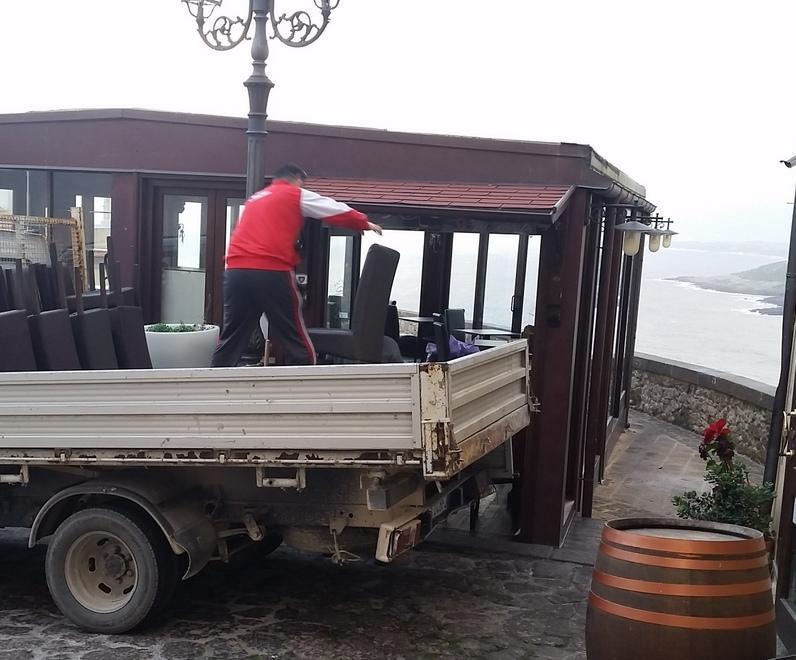 La “Guardiola” smobilita: venti licenziamenti 