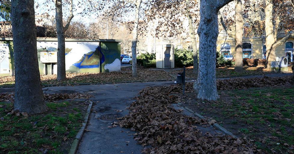 Sepolta in S.Cataldo la badante morta su una panchina nel parco