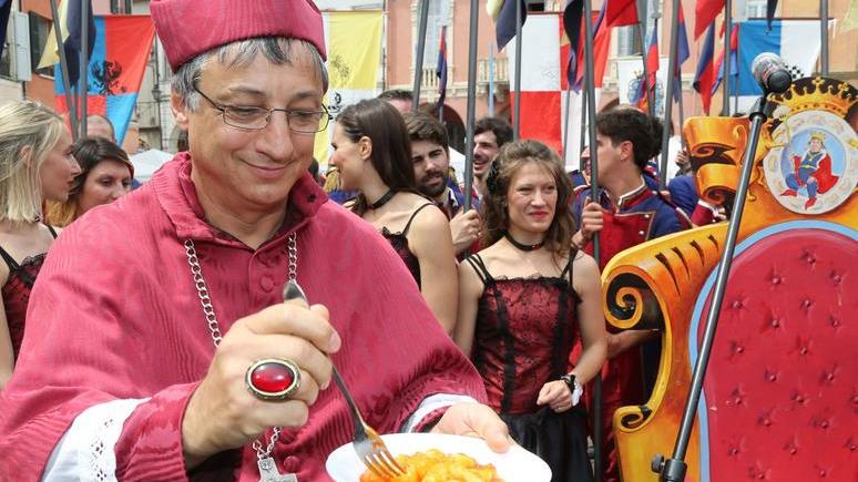 Costumi a rischio dopo l’incendio
