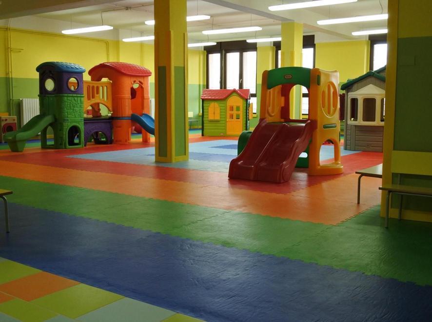 Sorpresa per gli alunni, una nuova scuola 