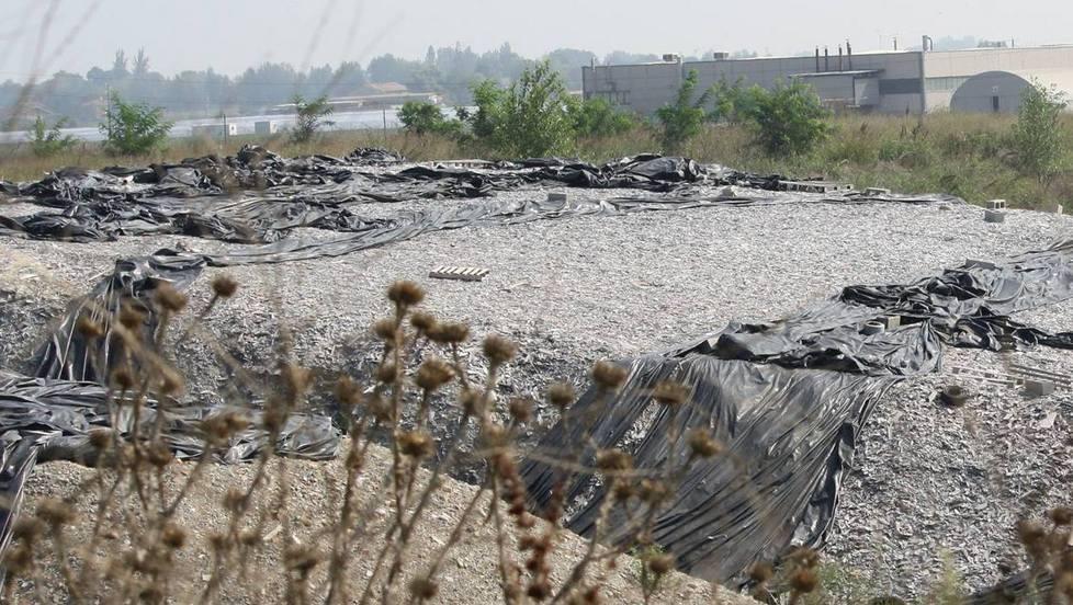 San Felice: Montagna all’amianto, i teli sono bucati 