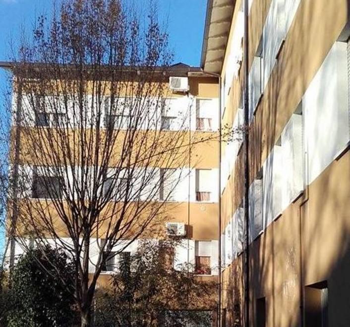 «Erano in 4, mi sono solo difeso» 