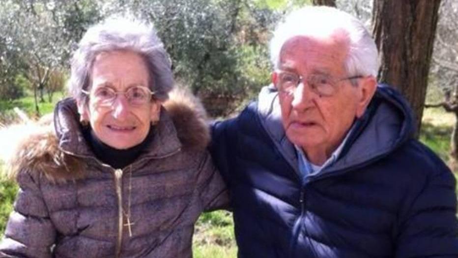 Marito e moglie muoiono a distanza di dodici ore