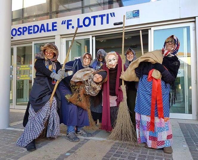 La simpatica vecchietta arriva... in volo in pediatria 