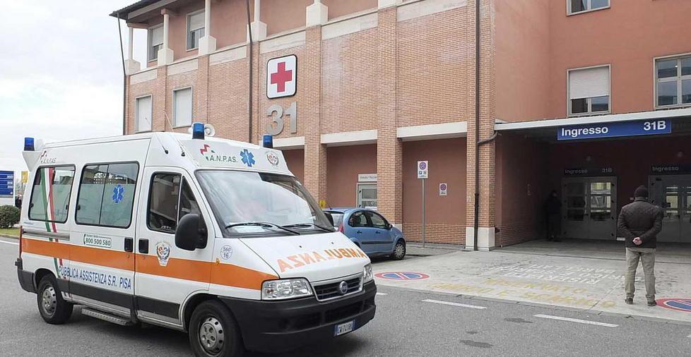 Migliora la donna colpita da meningite 
