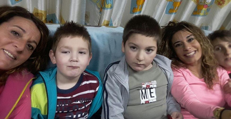 Natale negli orfanotrofi con regali per i bambini 