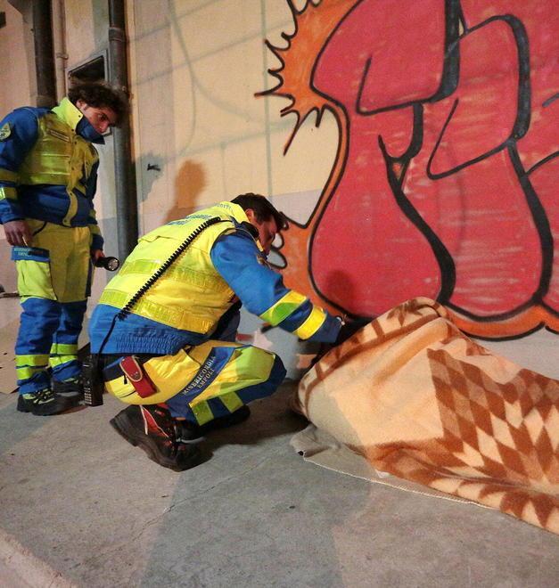 Allarme freddo, aperto alla Caritas il mini-dormitorio per senzatetto 