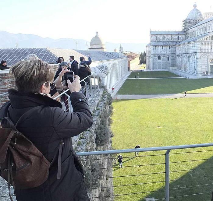 «Passeggiare sulle mura? Un miracolo aggiunto» 