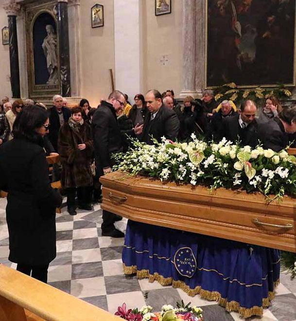 L’abbraccio della città a Cupini 