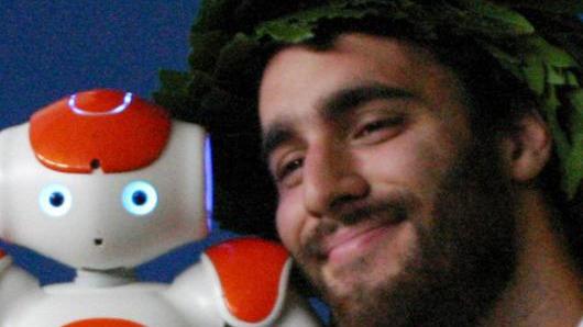 «Grazie a tutti dei voti, speriamo mi portino fortuna per il lavoro»