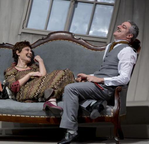 Domani al Verdi “Casa di bambola” di Henrik Ibsen