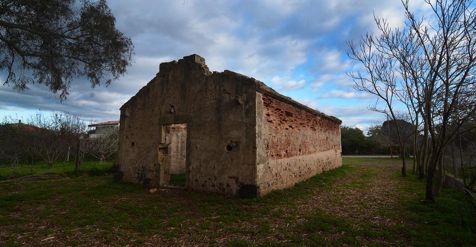 Comune e detenuti puliscono la chiesa