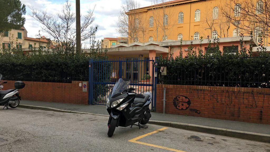 Chiuso il refettorio, al nido comunale Santelli si mangia nell'aula gioco