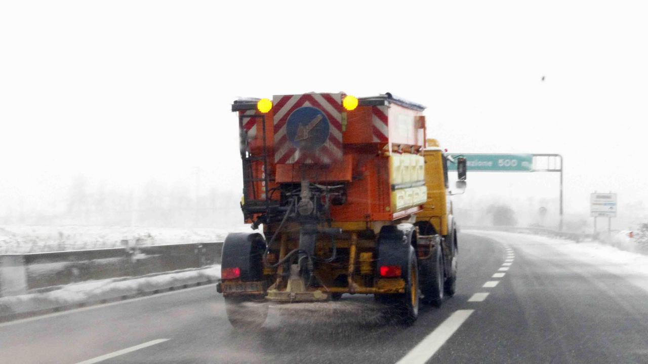 Emilia Romagna, allerta gelo "Possibili disagi alla circolazione su strade e ferrovie"