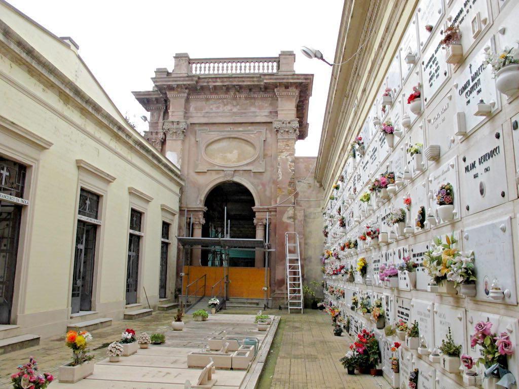 Il cimitero della Misericordia 