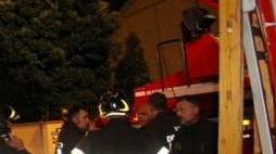 Si incendia la bombola di una stufa Evacuato palazzo