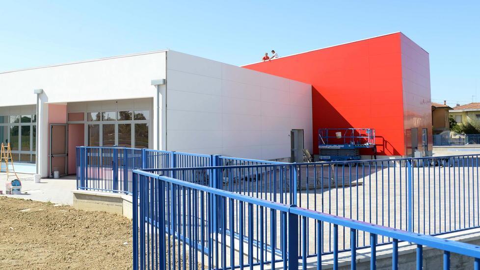 Freddo polare, caldaie bloccate e studenti in classe al gelo 