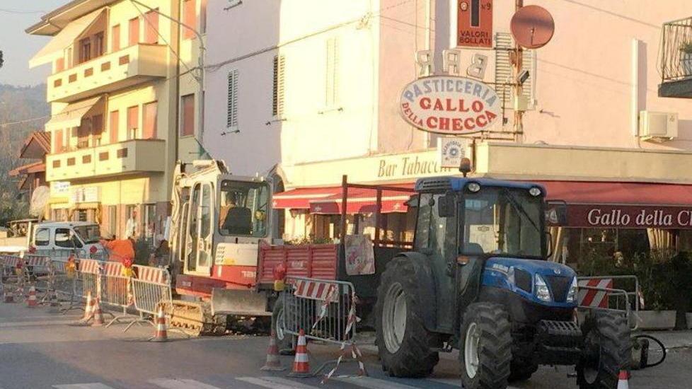 Partono i lavori sulla Sarzanese «Nessun avviso»