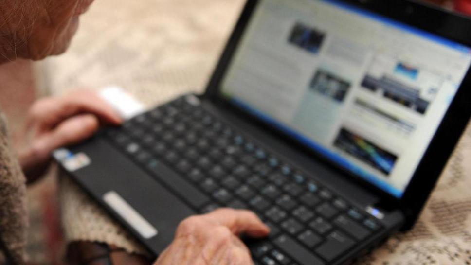 Centri del Marghine senza linee internet: disservizi e proteste