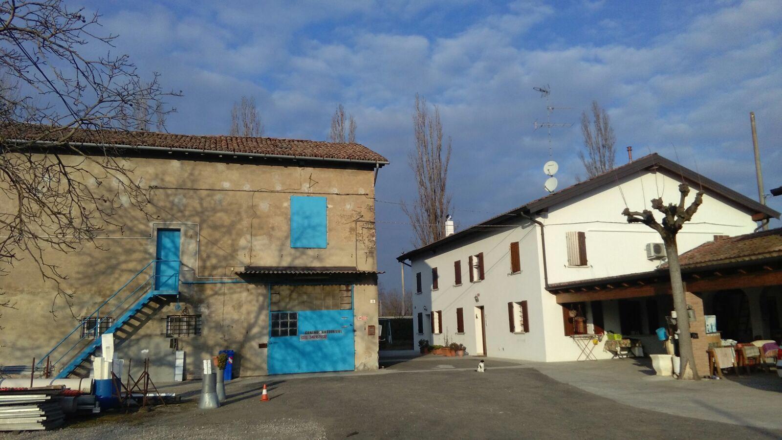 Monossido, sette persone intossicate a Carpi