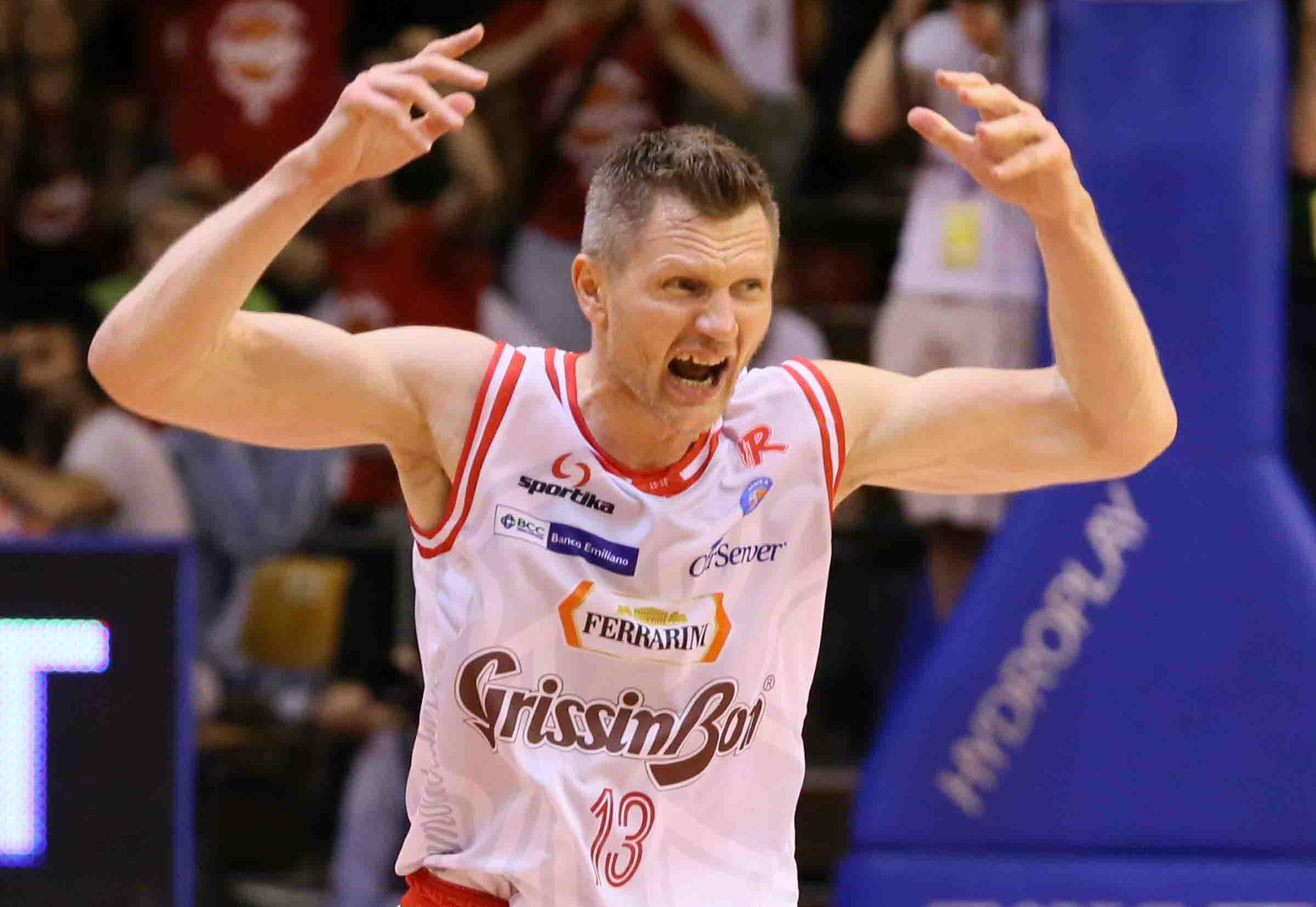 Il ritorno al basket giocato di Rimantas Kaukenas 