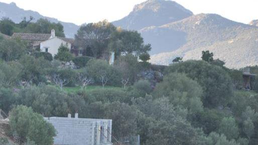 Terreni per ville abusive fronte mare, modenesi denunciati in Gallura