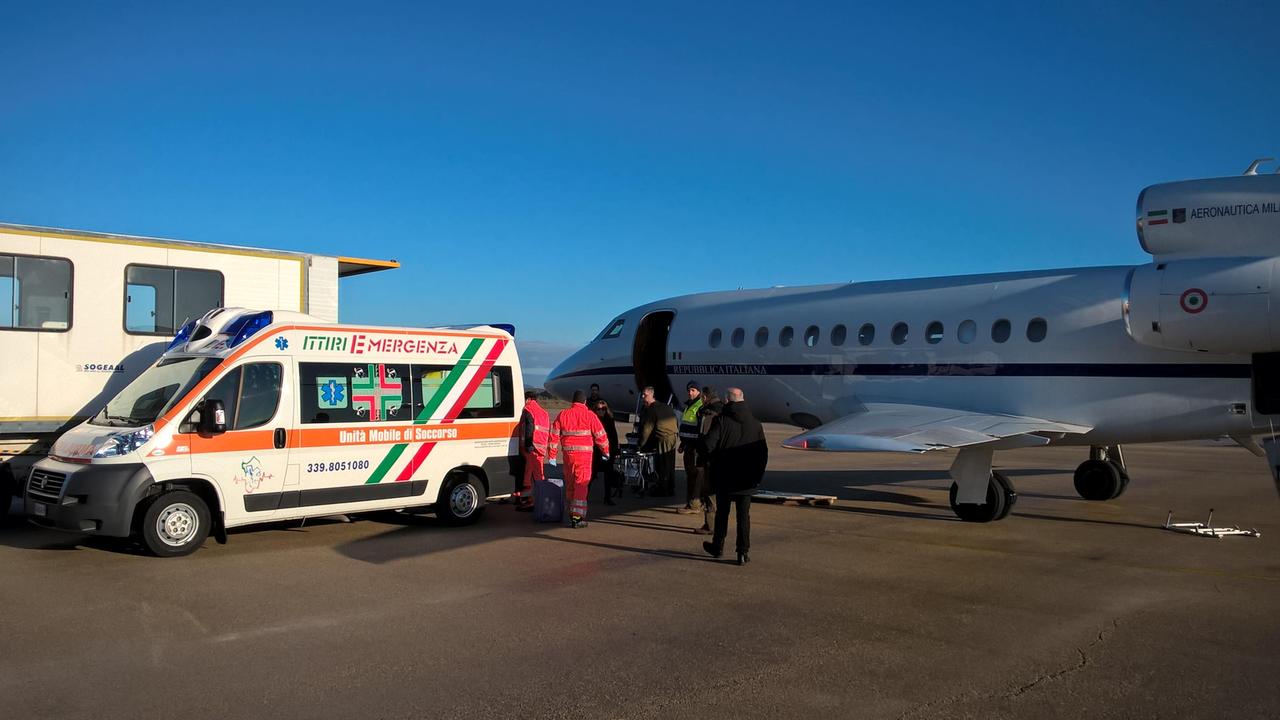 Paziente trasportata d'urgenza da Alghero al Santa Lucia di Roma