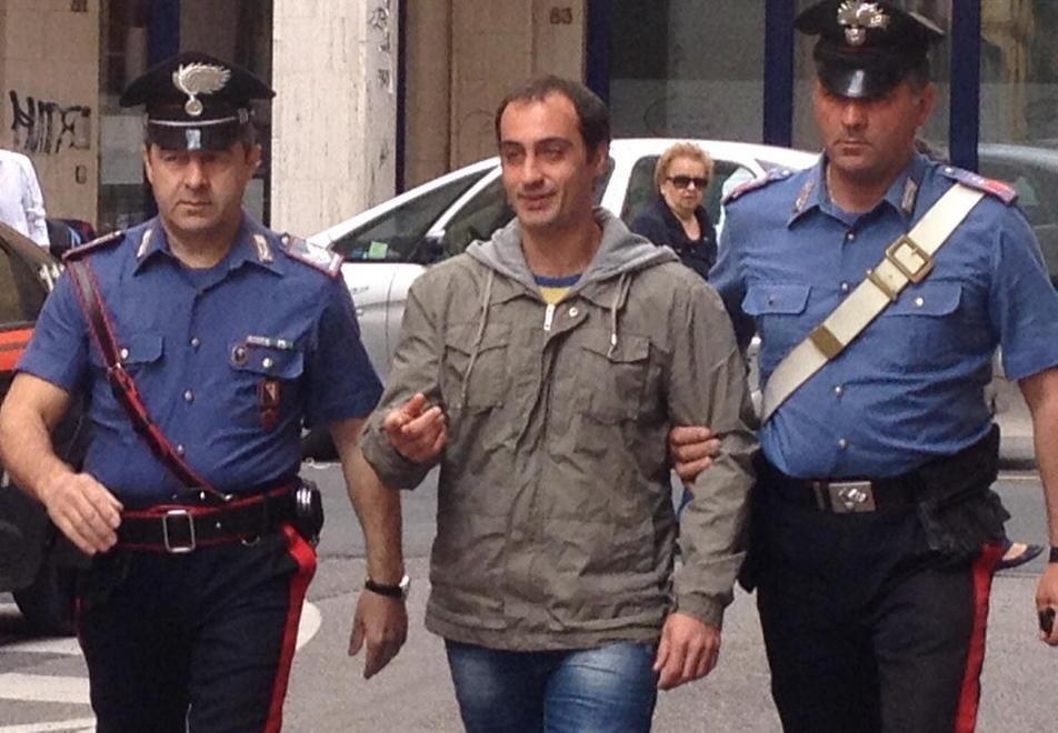 La sfregiò con l’acido, l’aggressore condannato a due anni 