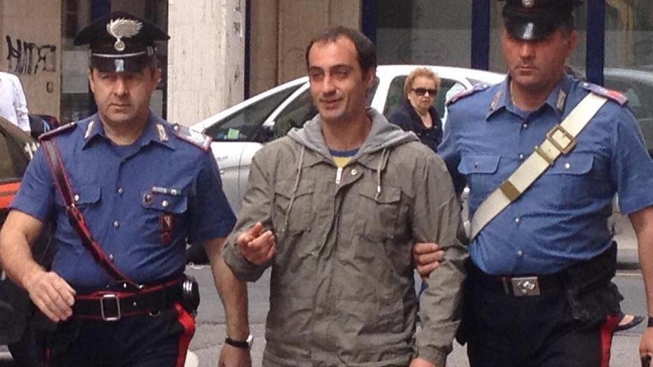 La sfregiò con l’acido, l’aggressore condannato a due anni