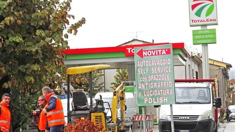 Perdita di benzina, riapre il distributore di Cantagrillo