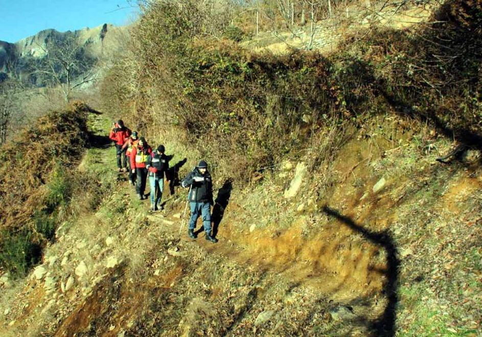 Cadavere sul Sagro, pista maremmana 