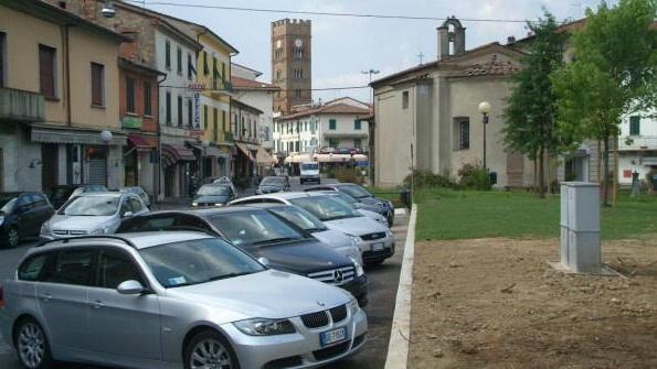 Sosta in centro ad Altopascio Costano meno gli abbonamenti 