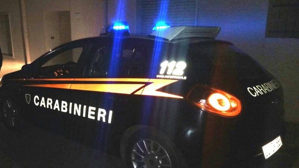 L'auto dei carabinieri 