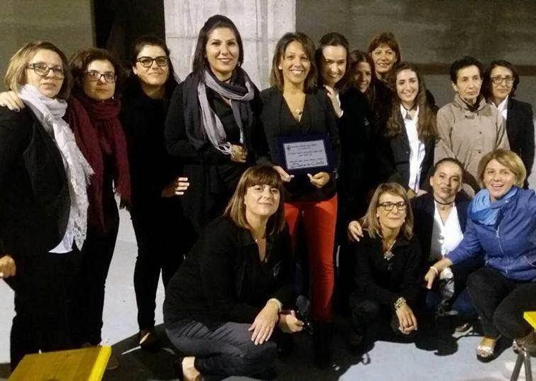 Cantande chin su coro pro Norcia 