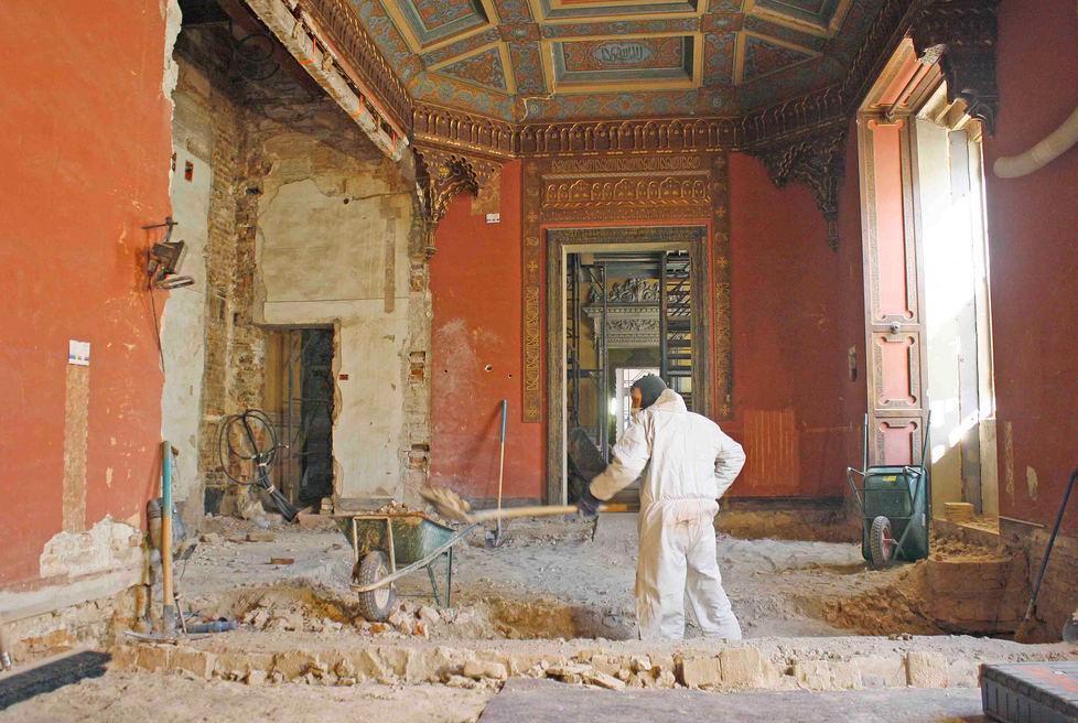 Opera del pittore Migliari il magnifico soffitto affrescato 