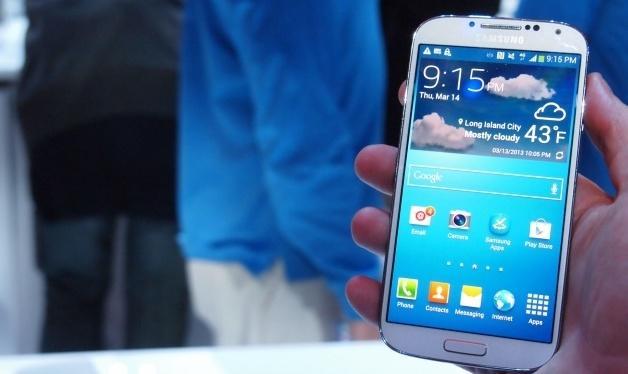 Truffa con gli smartphone: 7 denunciati